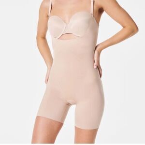 NWT Spanx Invisible Shaping Open-Bust Mid-Thigh Bodysuit